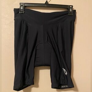 Bayleaf padded bike shorts
